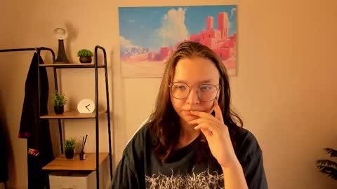 NOORA online show from 10.06.25