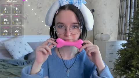 Snapshot of nora_failure chatting on 01.10.25 Nora Failure online show from 01.10.25