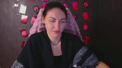 Nora online show from 01.10.26