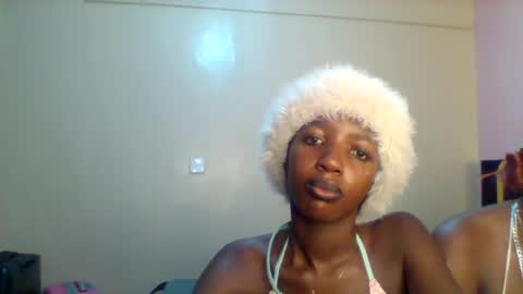 Snapshot of norababy20 chatting on 06.29.26 Norababy20 online show from 06.29.26