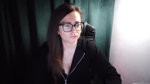Snapshot of norasexymilf chatting on 07.12.26 NoraSexyMilf online show from 07.12.26