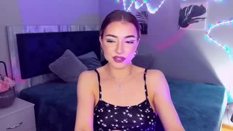 Snapshot of norasun chatting on 03.09.25 NoraSun online show from 03.09.25