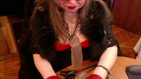 miss Tress online show from 01.03.25