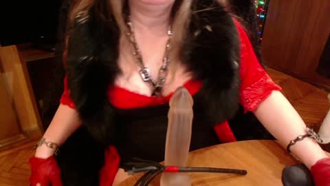 miss Tress online show from 01.15.25