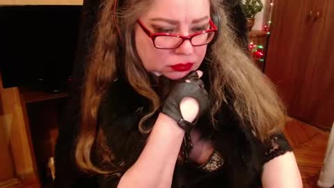 miss Tress online show from 03.09.25