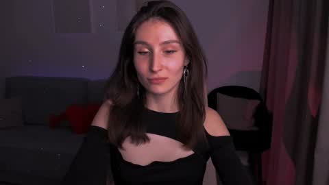 Hazel online show from 12.18.24