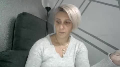 nosmileme online show from 10.18.25