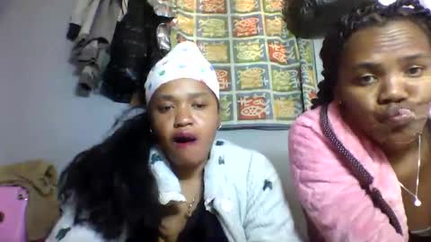 nosminah01 online show from 09.09.25