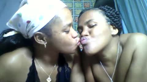nosminah01 online show from 09.09.25