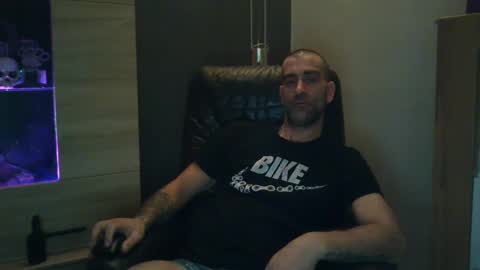 not4one online show from 02.03.25