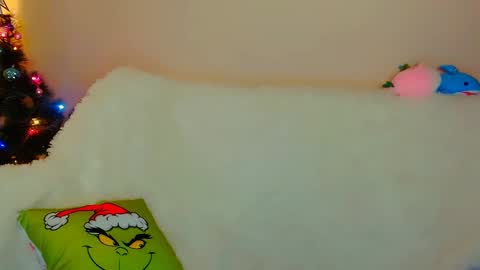 hi glad to chat online show from 12.23.24