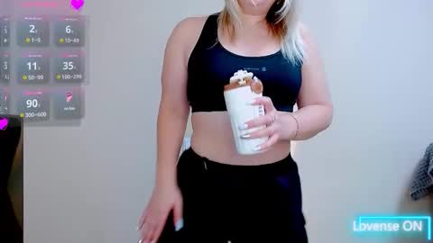 hi glad to chat online show from 11.05.25