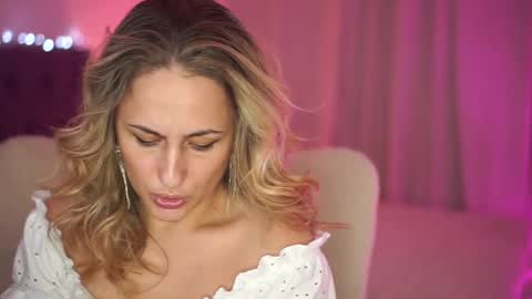 Snapshot of notamericanpie23 chatting on 12.08.24 Tina online show from 12.08.24