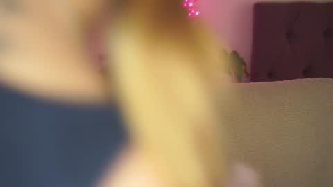 Snapshot of notamericanpie23 chatting on 12.20.24 Tina online show from 12.20.24