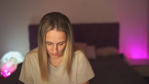 Snapshot of notamericanpie23 chatting on 12.29.24 Tina online show from 12.29.24