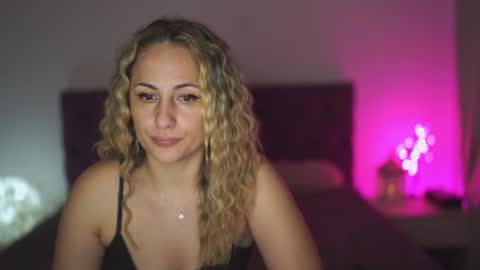 Snapshot of notamericanpie23 chatting on 01.02.25 Tina online show from 01.02.25