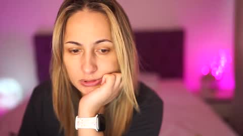 Snapshot of notamericanpie23 chatting on 01.22.25 Tina online show from 01.22.25