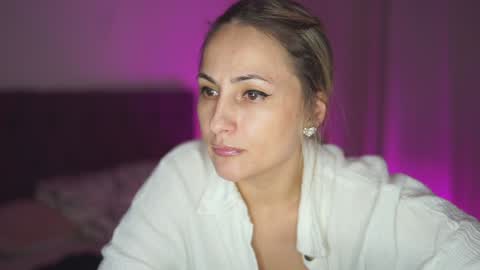 Snapshot of notamericanpie23 chatting on 02.07.25 Tina online show from 02.07.25