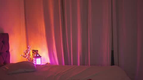 Snapshot of notamericanpie23 chatting on 02.09.25 Tina online show from 02.09.25