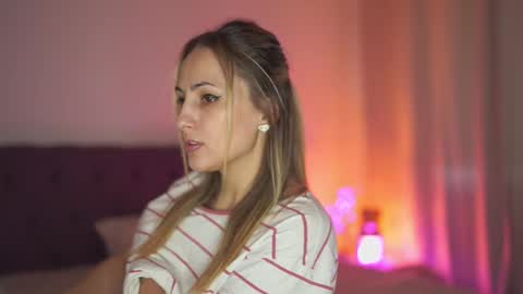 Snapshot of notamericanpie23 chatting on 02.09.25 Tina online show from 02.09.25