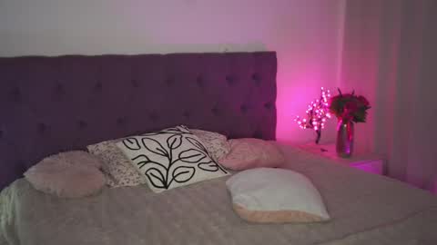 Snapshot of notamericanpie23 chatting on 02.15.25 Tina online show from 02.15.25