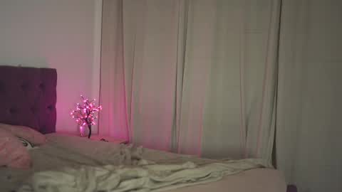 Snapshot of notamericanpie23 chatting on 02.27.25 Tina online show from 02.27.25