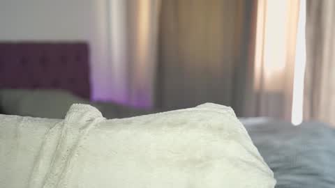 Snapshot of notamericanpie23 chatting on 09.11.25 Tina online show from 09.11.25