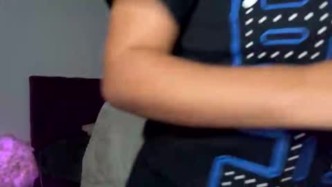 Snapshot of notamericanpie23 chatting on 10.04.25 Tina online show from 10.04.25