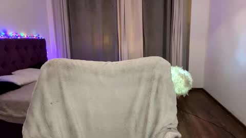 Tina online show from 11.23.25