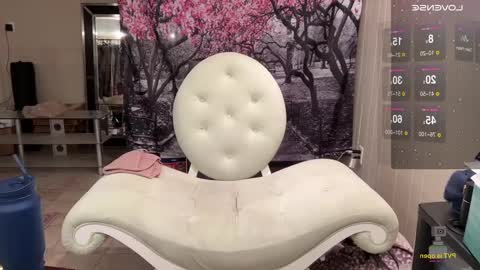 NotUrBabyMoms online show from 02.26.25