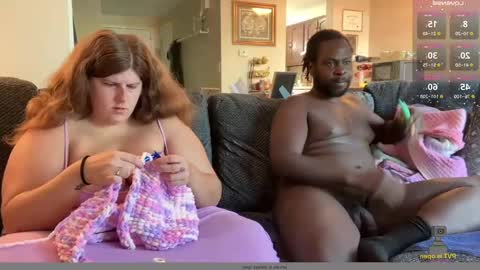 NotUrBabyMoms online show from 09.09.25