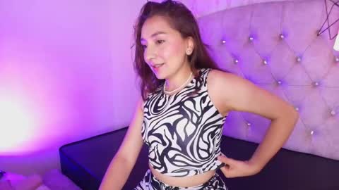 V A L E R Y  online show from 03.02.26