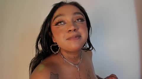 NOVA online show from 02.04.25