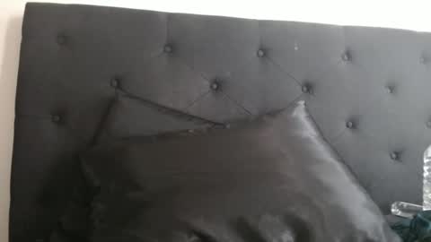 Olivia online show from 03.06.26