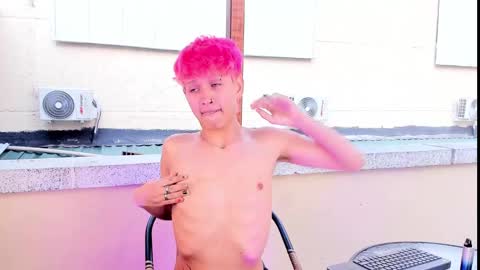 NovayBrian online show from 03.08.25