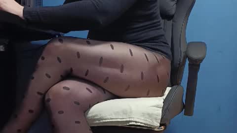 nowandimmediately online show from 02.10.26