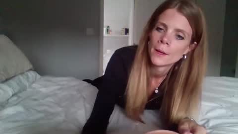 Snapshot of nudgemanalice69 chatting on 10.13.25 Alice  Nudgeman online show from 10.13.25