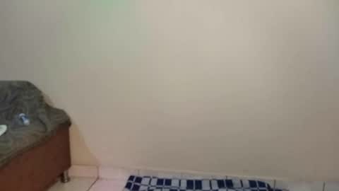 Snapshot of nudist_lad chatting on 12.31.24 Luke online show from 12.31.24