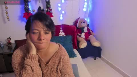 nuit_rose online show from 12.21.24