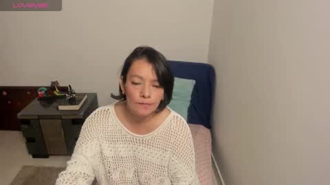 nuit_rose online show from 10.08.25