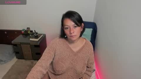 nuit_rose online show from 11.14.25