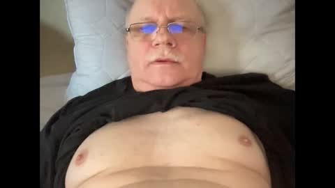 nukiss online show from 01.08.25