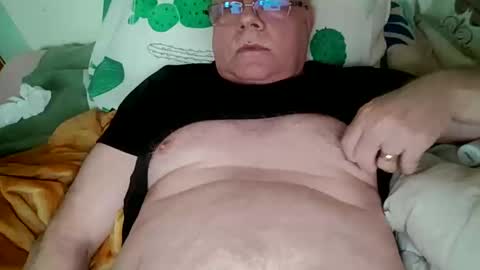 nukiss online show from 03.06.25