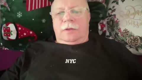 nukiss online show from 04.25.26