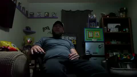 Awwwww Hey Sweetie Pies. Welcome To The Sweetie Pie Lounge. Enjoy The Dad-Cast. SweetCorny Fun-loving Dad Talk. online show from 10.11.25