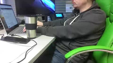 Snapshot of numlove chatting on 12.17.24 Slave for Mistress and Master online show from 12.17.24