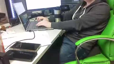 Snapshot of numlove chatting on 12.23.24 Slave for Mistress and Master online show from 12.23.24