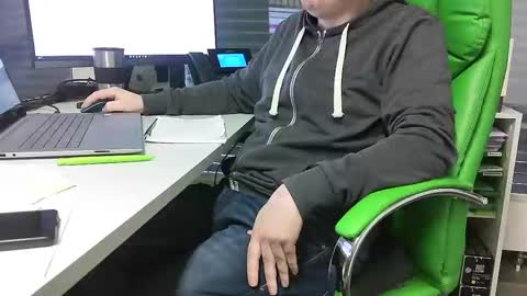 Snapshot of numlove chatting on 01.20.25 Slave for Mistress and Master online show from 01.20.25