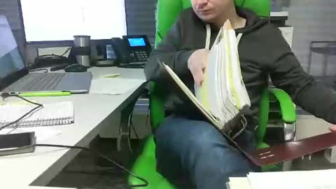 Snapshot of numlove chatting on 01.30.25 Slave for Mistress and Master online show from 01.30.25