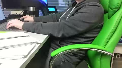 Snapshot of numlove chatting on 02.17.25 Slave for Mistress and Master online show from 02.17.25